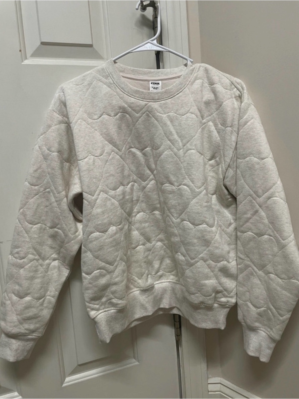 PINK Victoria's Secret Quilted Heart Crewneck - Cream